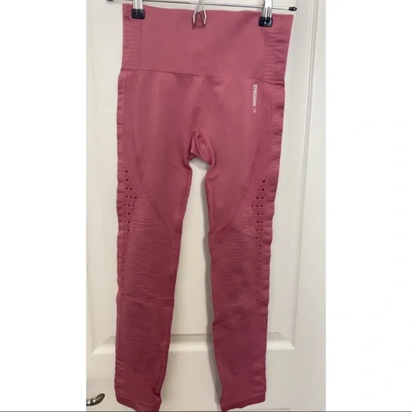 Gymshark Set - Picture 2 of 6